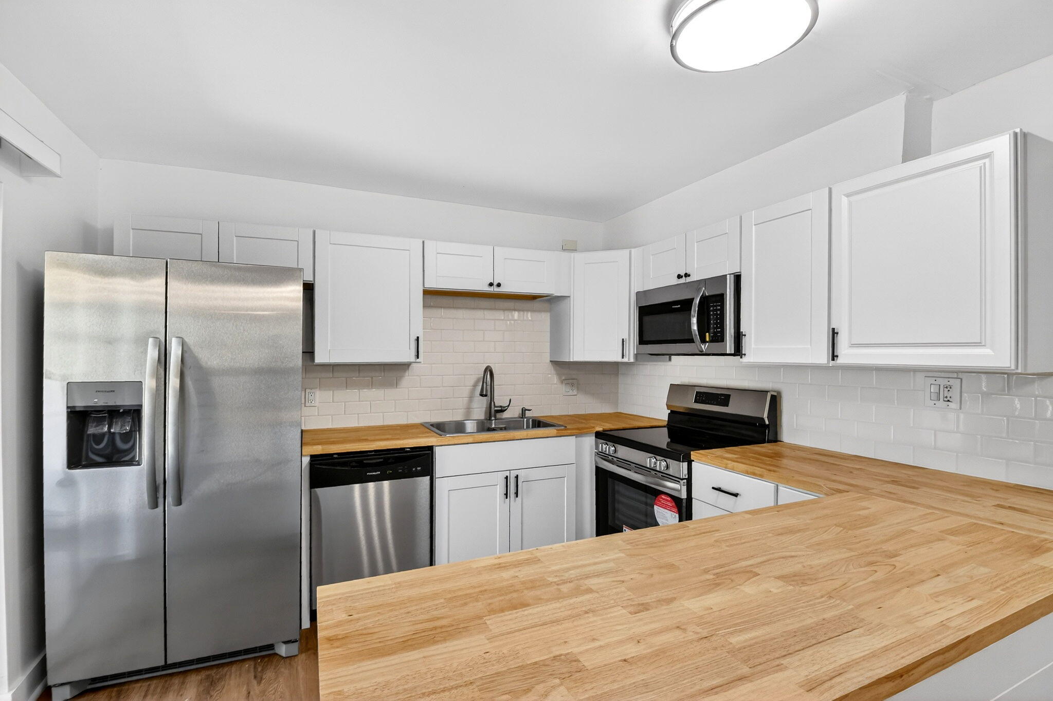 LAKEWOOD OF PALM SPRINGS - Residential Lease