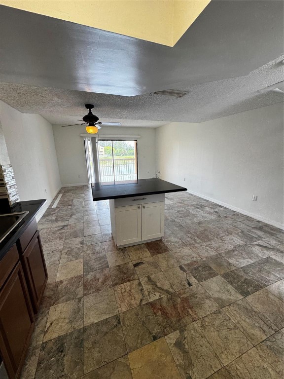 VILLAS AT LAKEVIEW - Residential