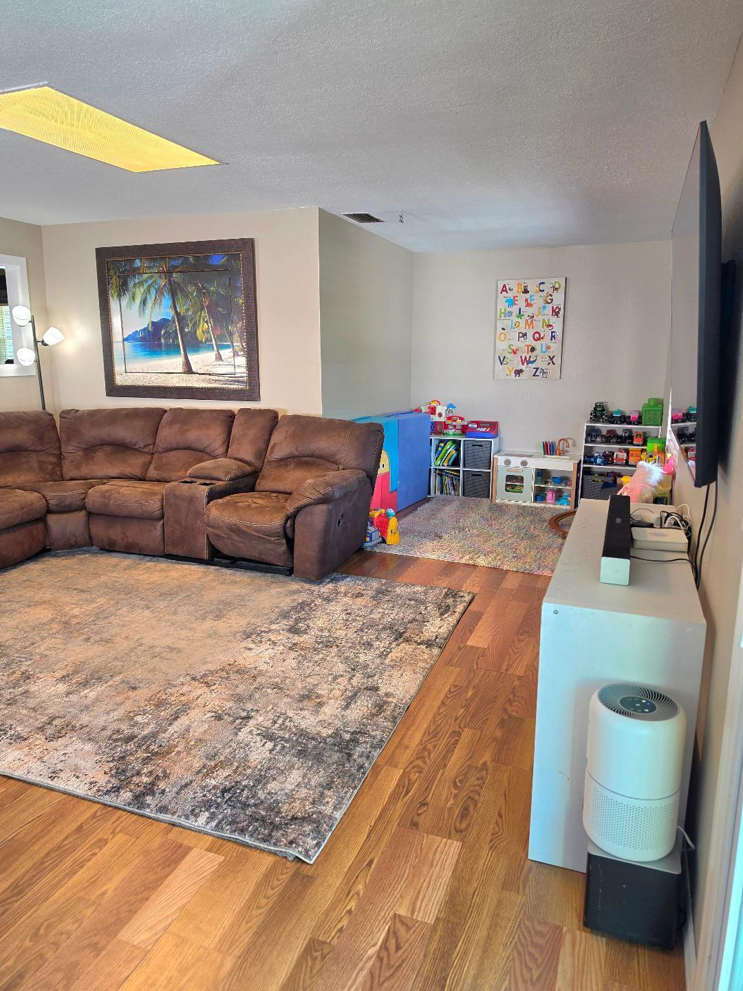 TREASURE ISLAND UNIT 8 - Residential