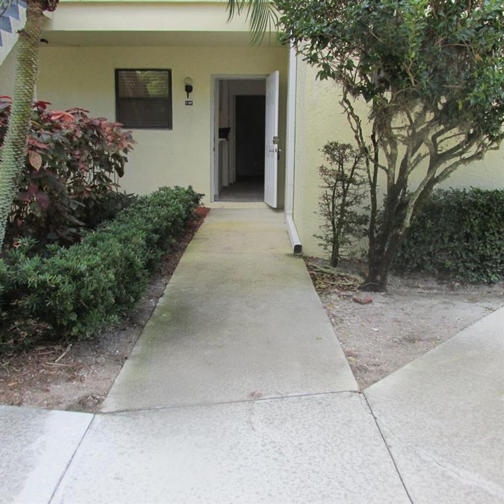 Photo of 6533 SE Federal Highway #101-1, Stuart, FL 34997 (MLS # R10682917)