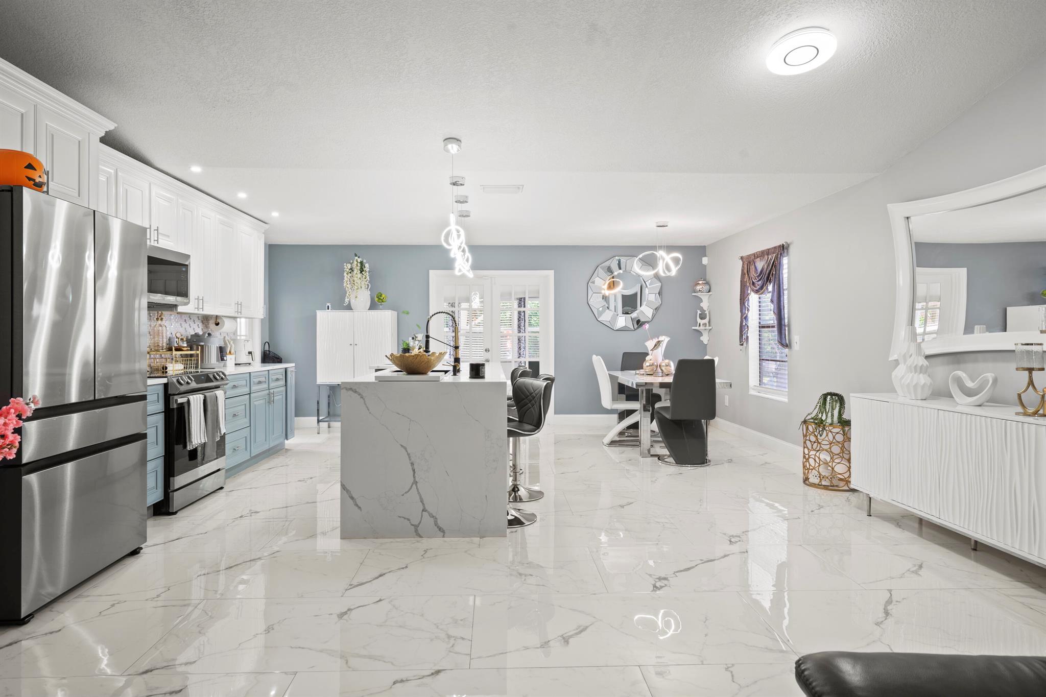 PORT ST LUCIE SECTION 18 - Residential