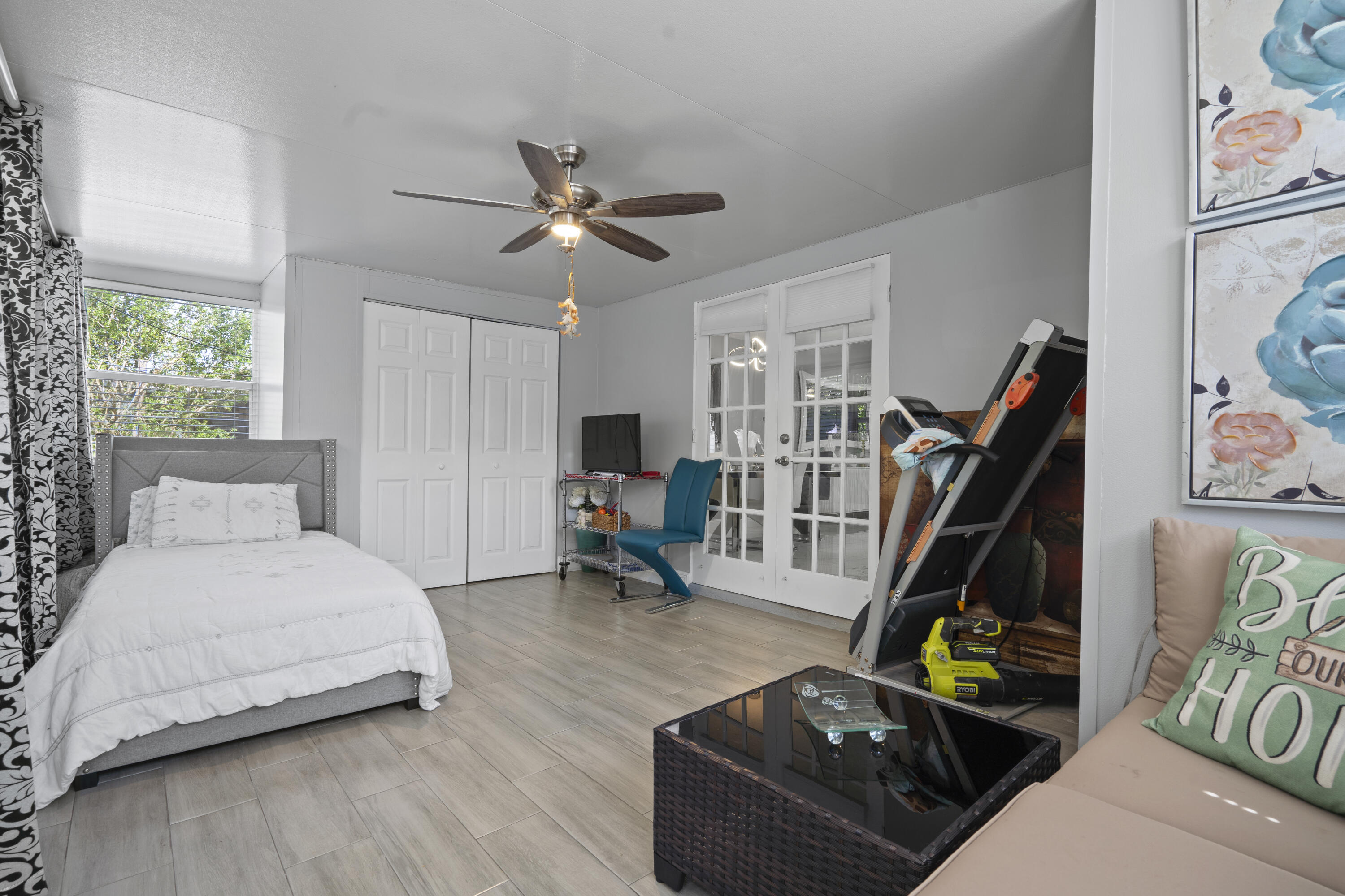 PORT ST LUCIE SECTION 18 - Residential