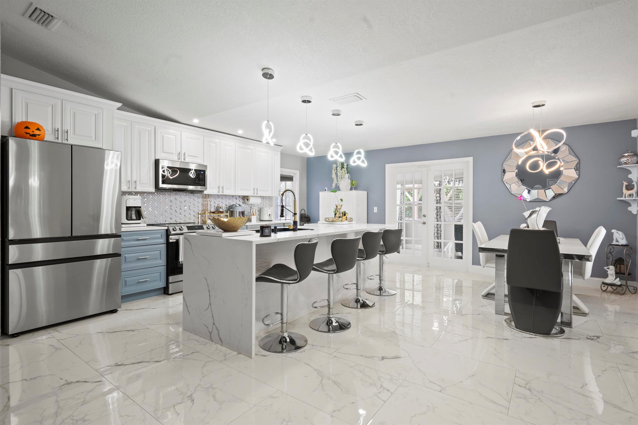 PORT ST LUCIE SECTION 18 - Residential