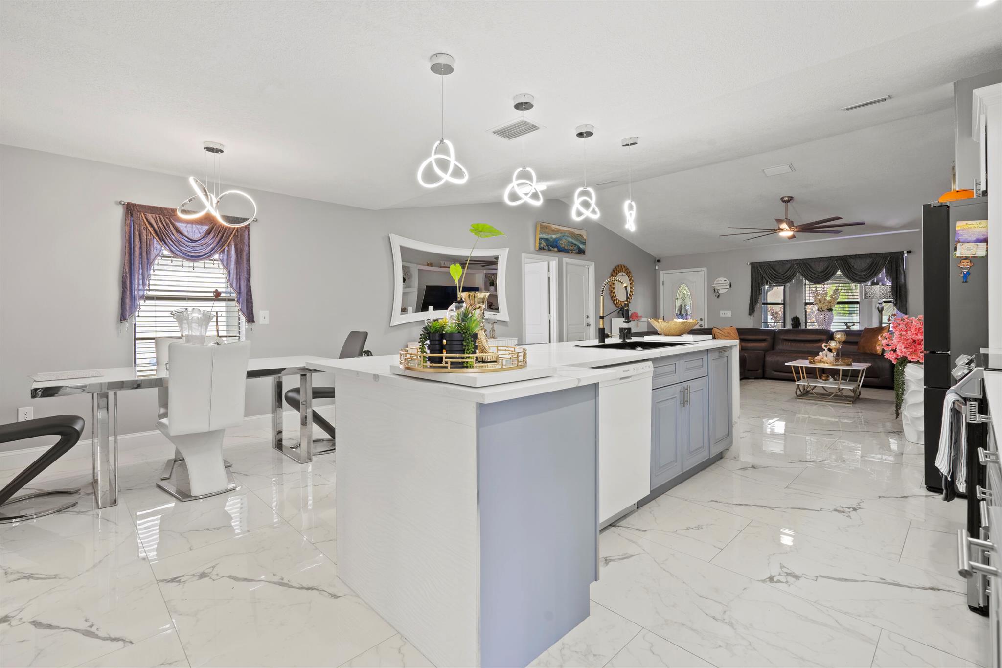 PORT ST LUCIE SECTION 18 - Residential