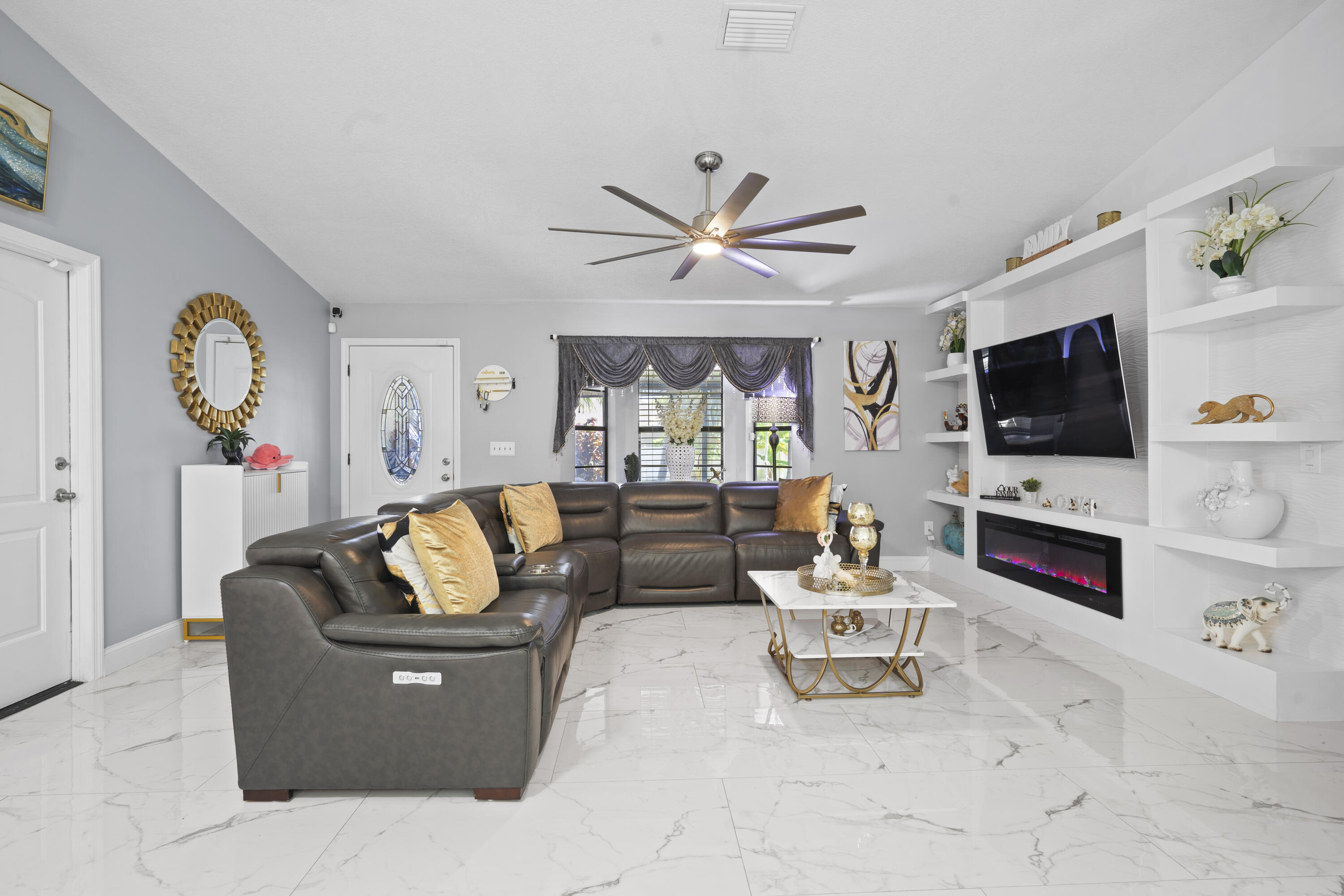 PORT ST LUCIE SECTION 18 - Residential