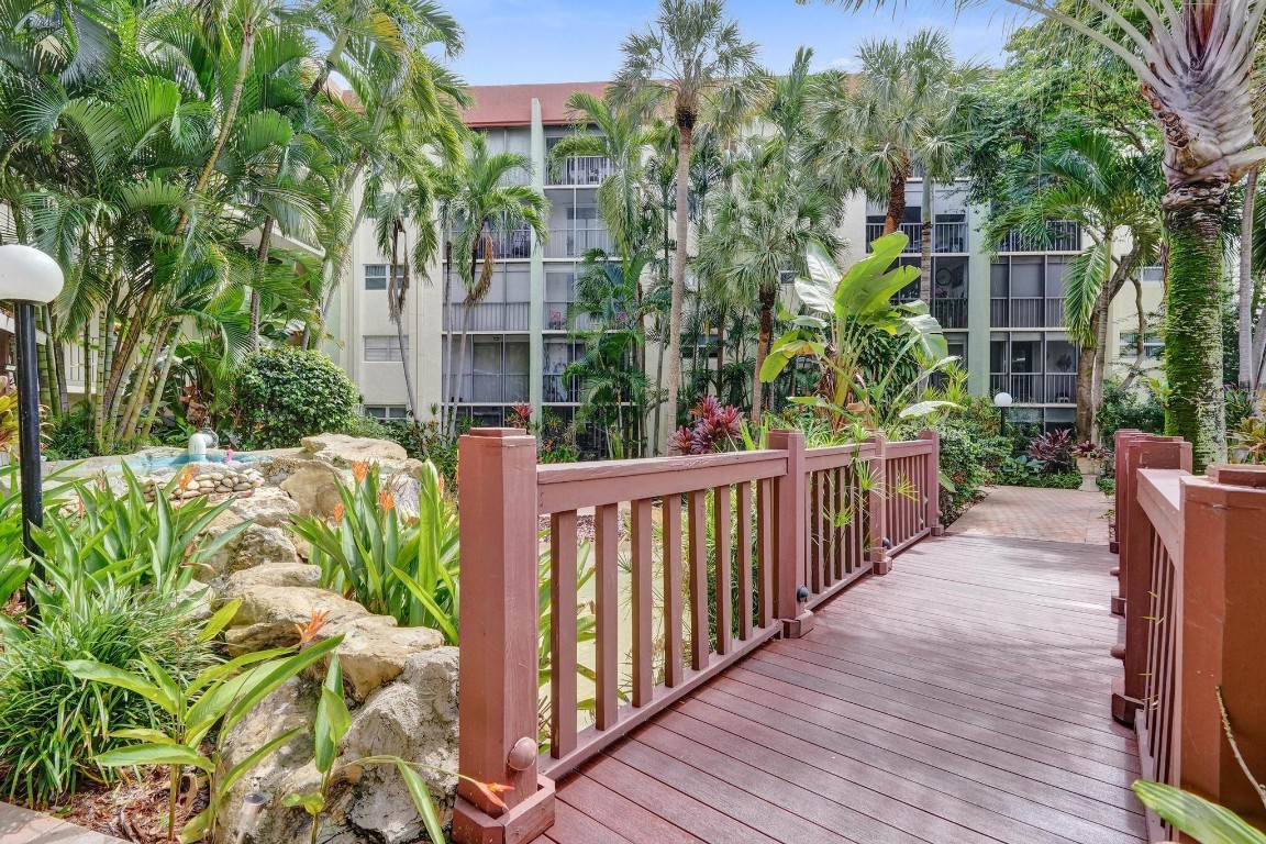 5300 NE 24th Terrace 201 C