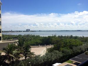 EASTPOINTE CONDO - Residential Lease