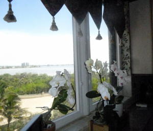 EASTPOINTE CONDO - Residential Lease