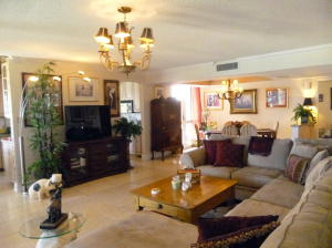 EASTPOINTE CONDO - Residential Lease