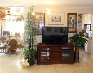 EASTPOINTE CONDO - Residential Lease