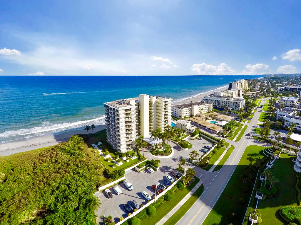 TEQUESTA TOWERS CONDO - Residential