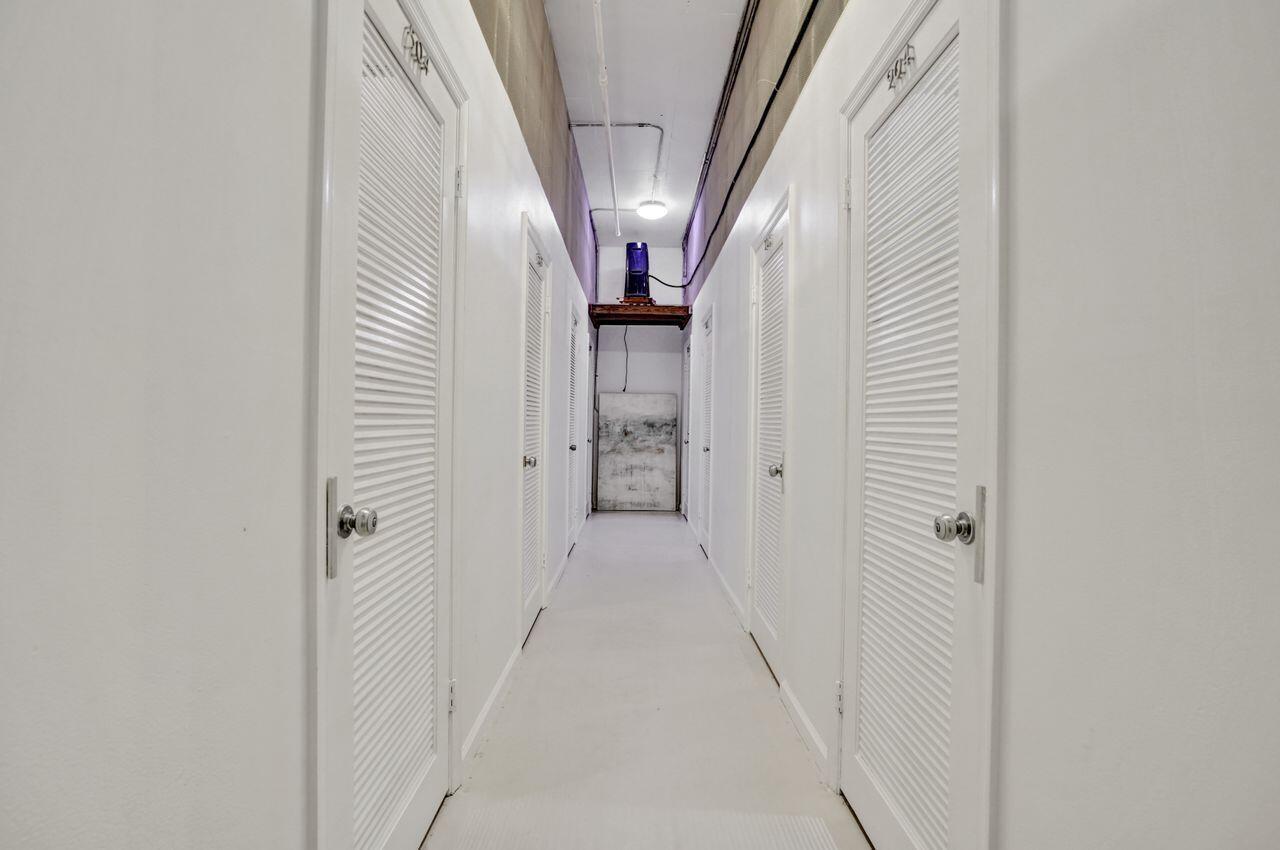 TEQUESTA TOWERS CONDO - Residential