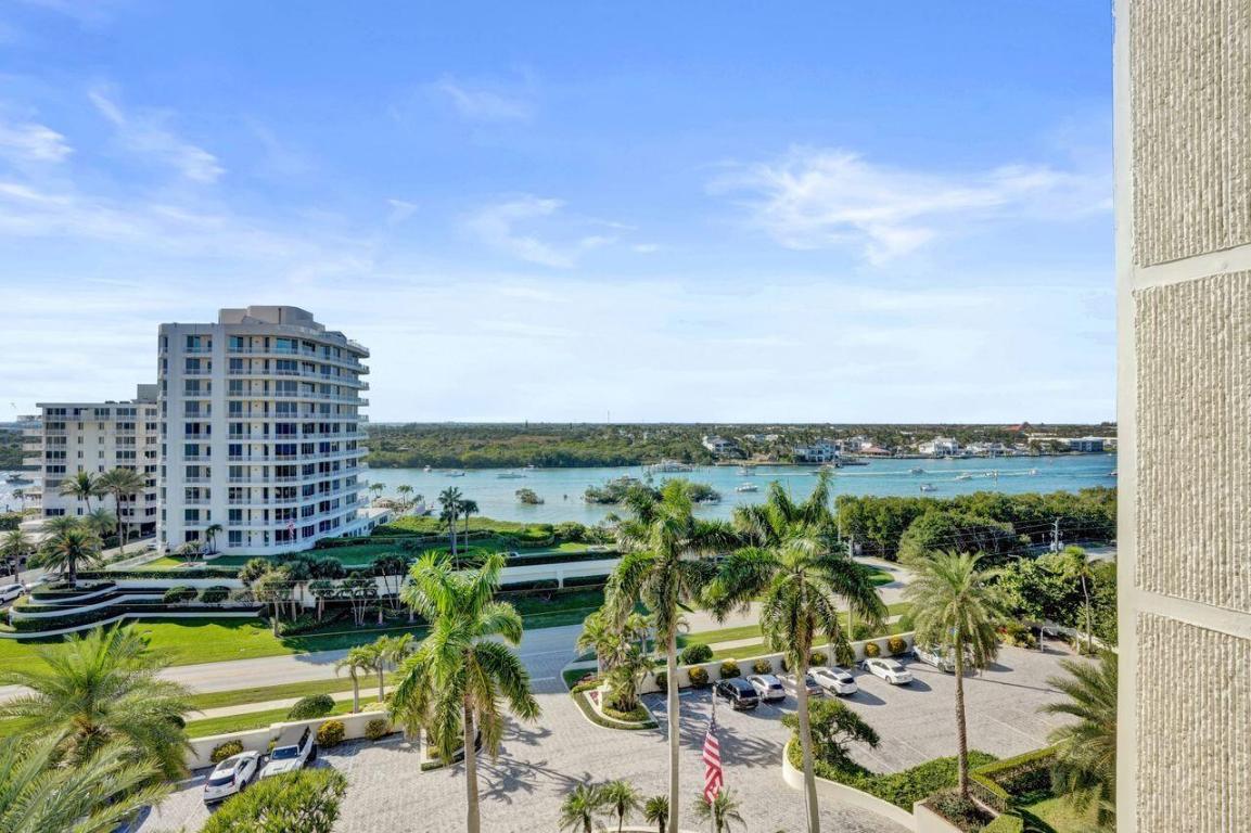 TEQUESTA TOWERS CONDO - Residential