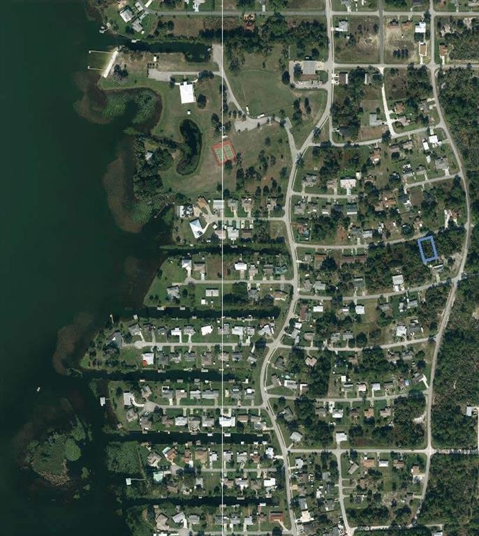 VACANT RESIDENTIAL BUILDING LOT LOCATED CLOSE TO LAKE GRASSY IN ESTABLISHED SUN N LAKES ESTATES. PROPERTY IS LOCATED IN THE SUN N LAKES SPECIAL RECREATION DISTRICT. PROVIDES COMMUNITY CENTER WITH A BOAT RAMP FOR ACCESS TO LAKE GRASSY, DOCKS, SWIMMING AREA. TENNIS COURTS, HORSESHOES, BOCCE, PLAYGROUND, AND A BASEBALL DIAMOND.