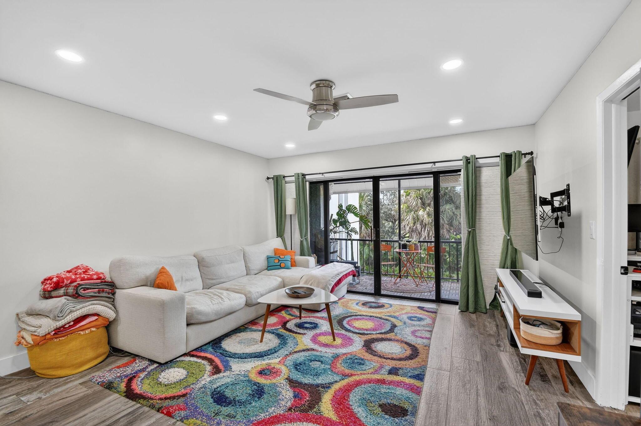 LANDS OF THE PRESIDENT CO - Residential