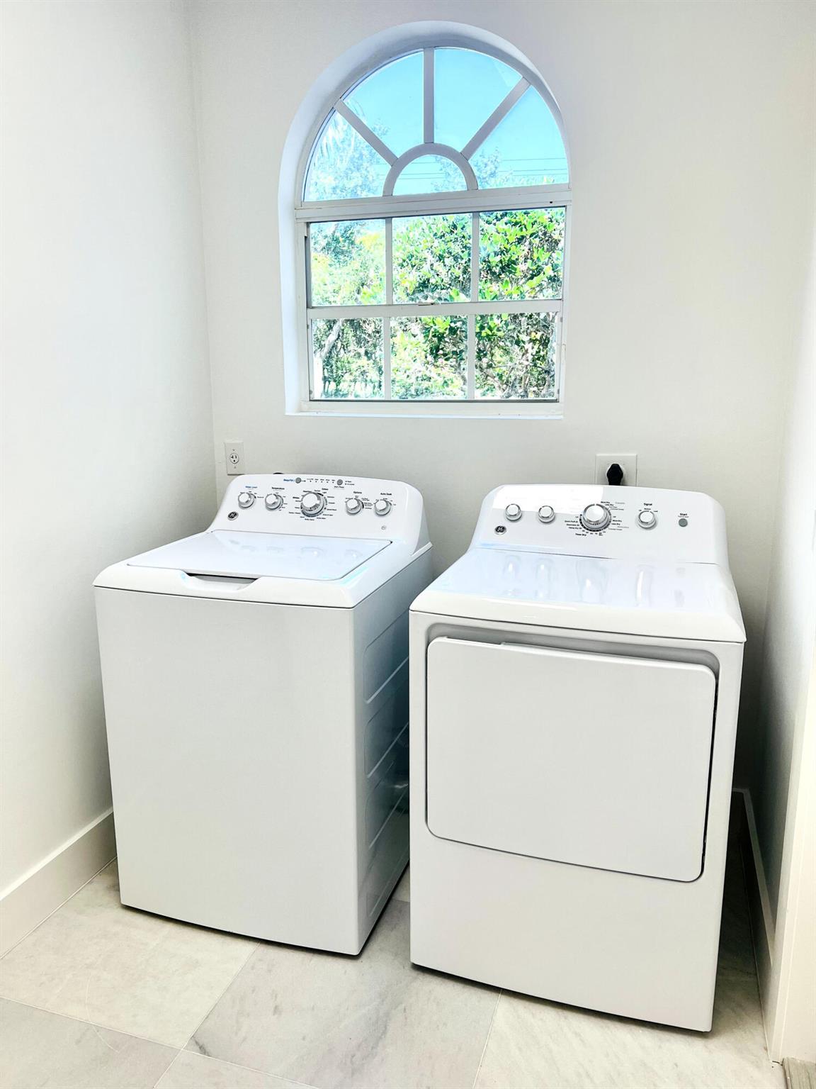 Banyans Broken Sound Coun - Residential