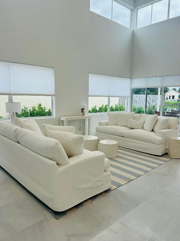 2468 NW 67th Street Street