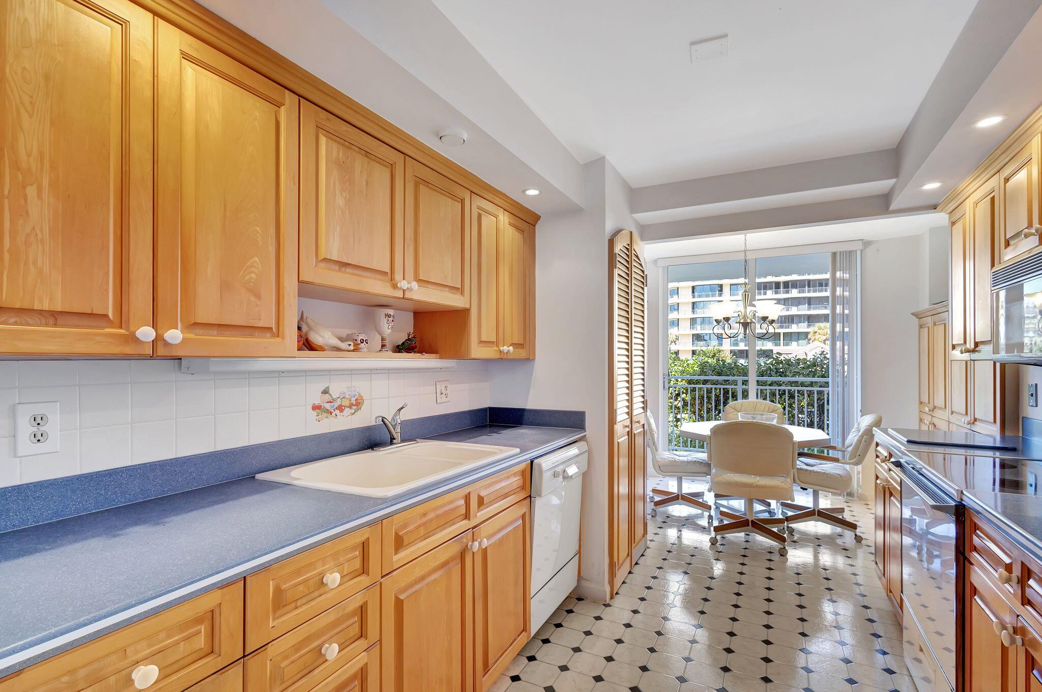 BRIGADOON - Residential