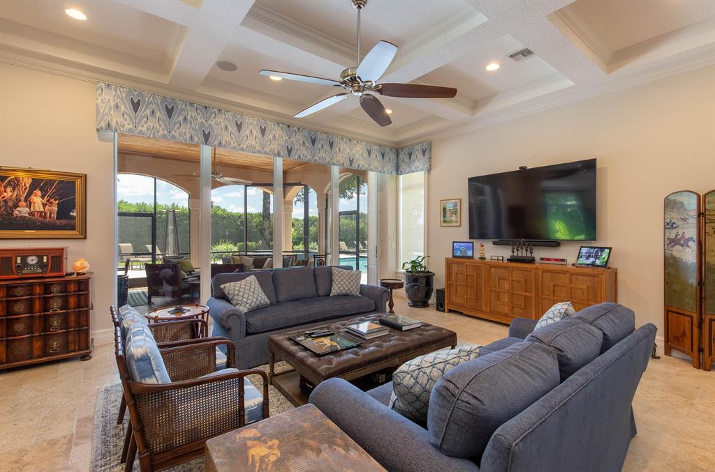 MIZNER ESTATES OF PALM BE - Residential