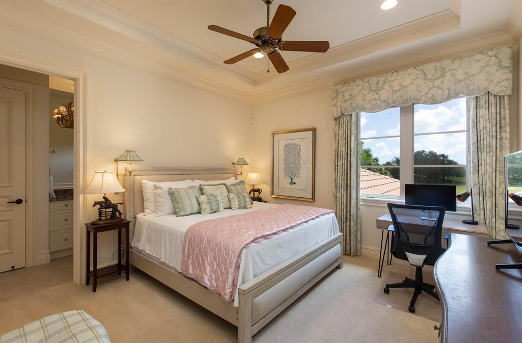 MIZNER ESTATES OF PALM BE - Residential