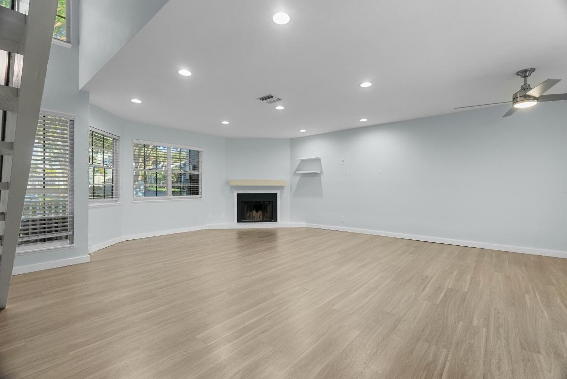 VILLAS OF OCEAN DUNES - Residential