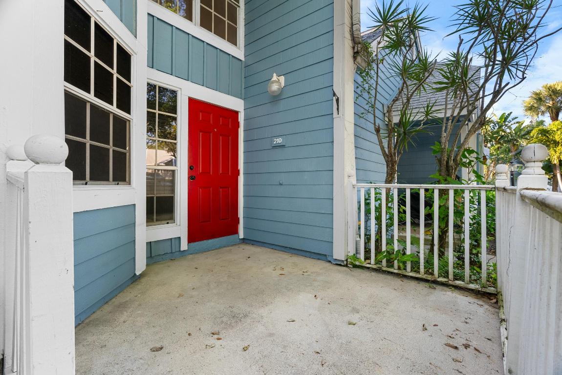 VILLAS OF OCEAN DUNES - Residential