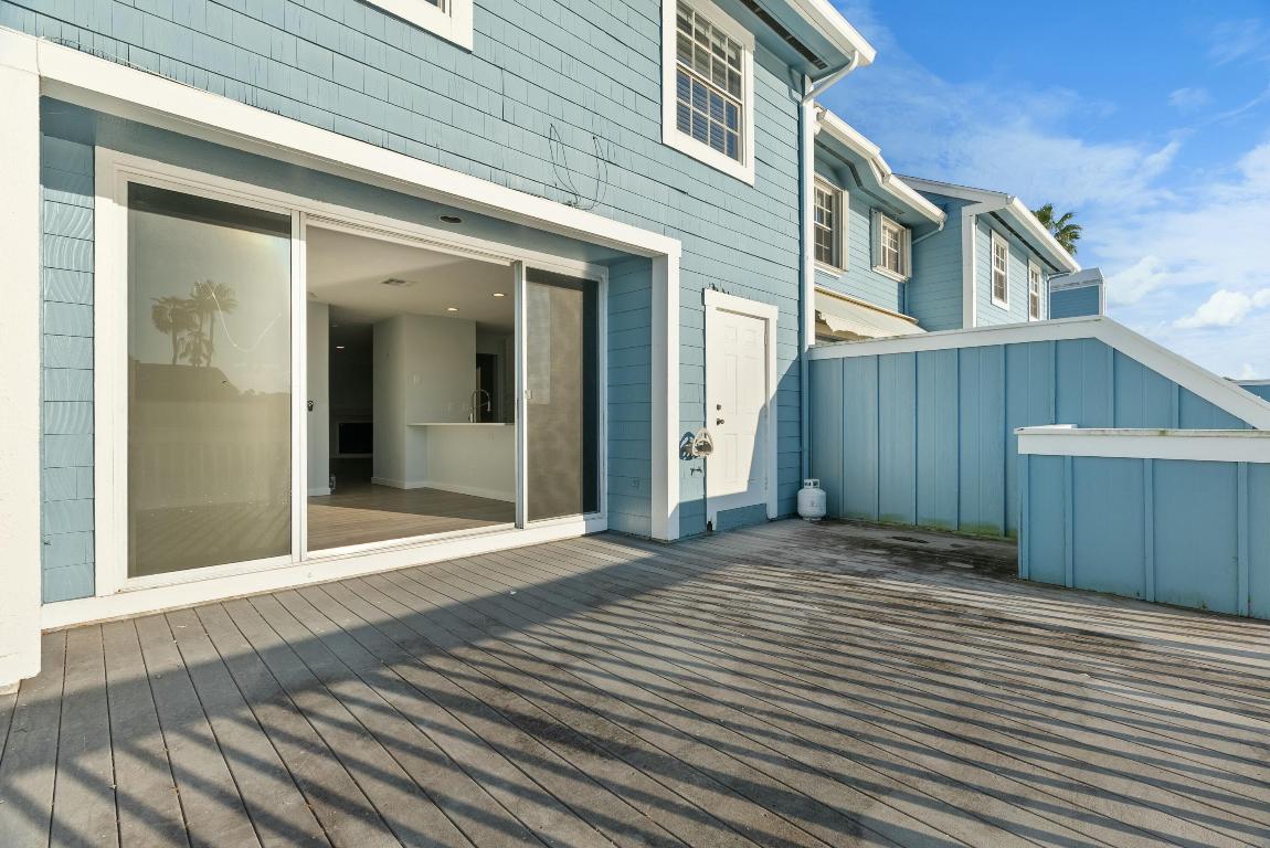 VILLAS OF OCEAN DUNES - Residential