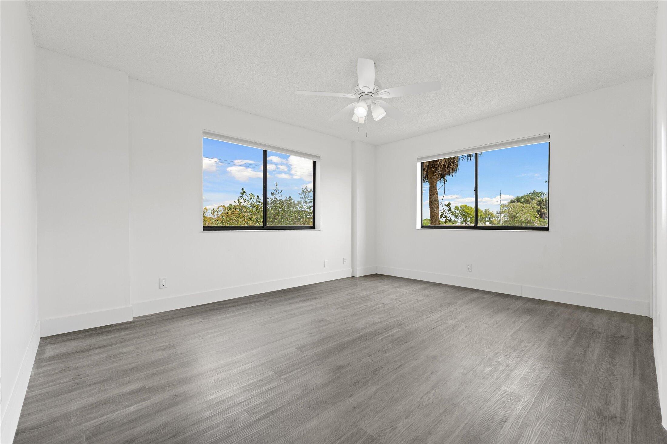 EATON AT HAMPTONS WEST CONDO - Residential