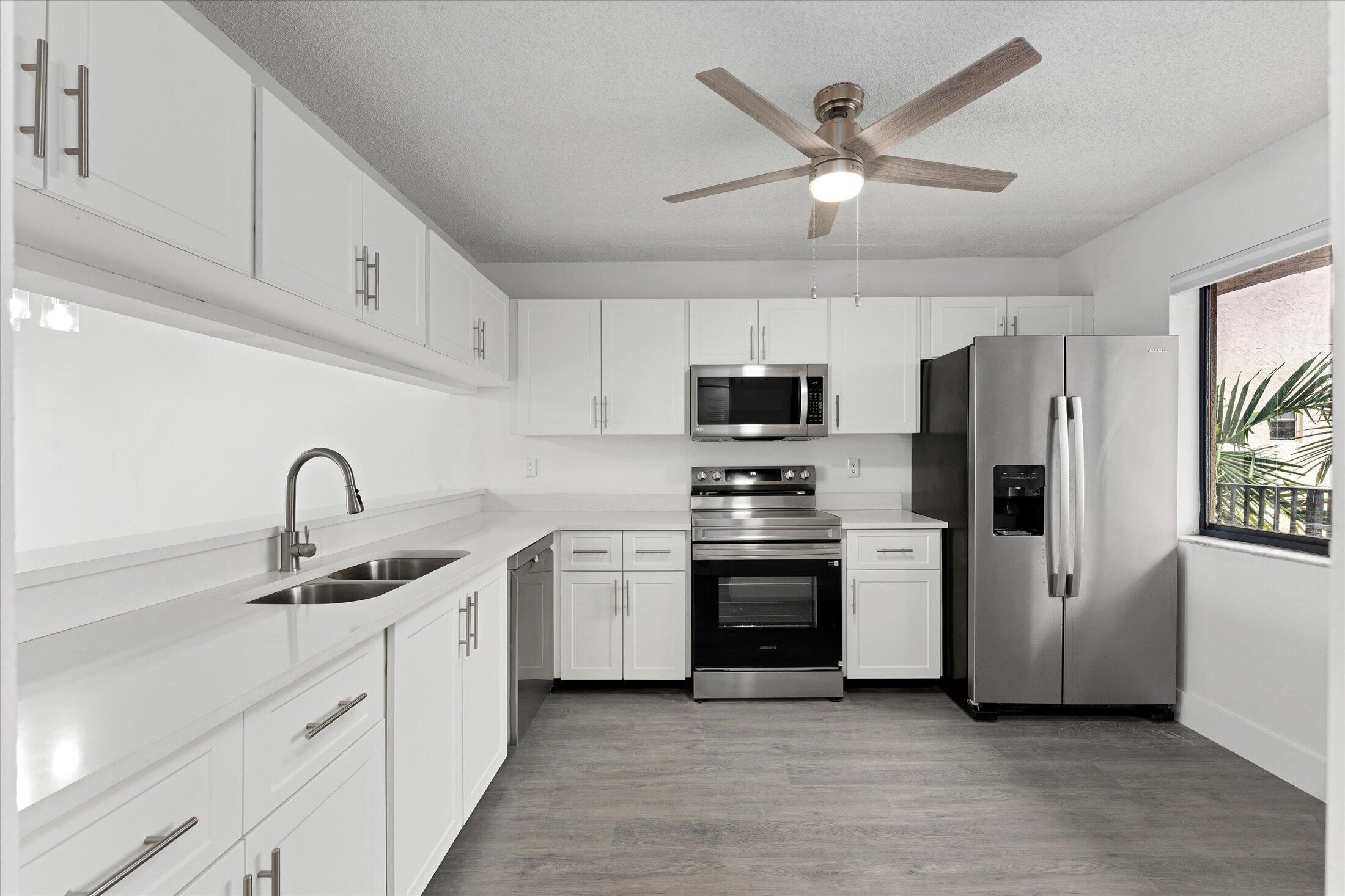 8040 Hampton Boulevard 306