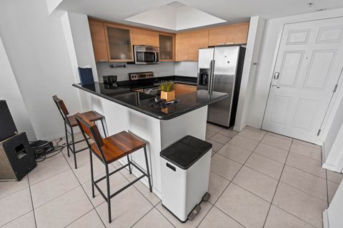 Tiny photo for 140 S Dixie Highway #905, Hollywood, FL 33020 (MLS # B26013028)