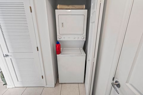 Tiny photo for 140 S Dixie Highway #905, Hollywood, FL 33020 (MLS # B26013028)