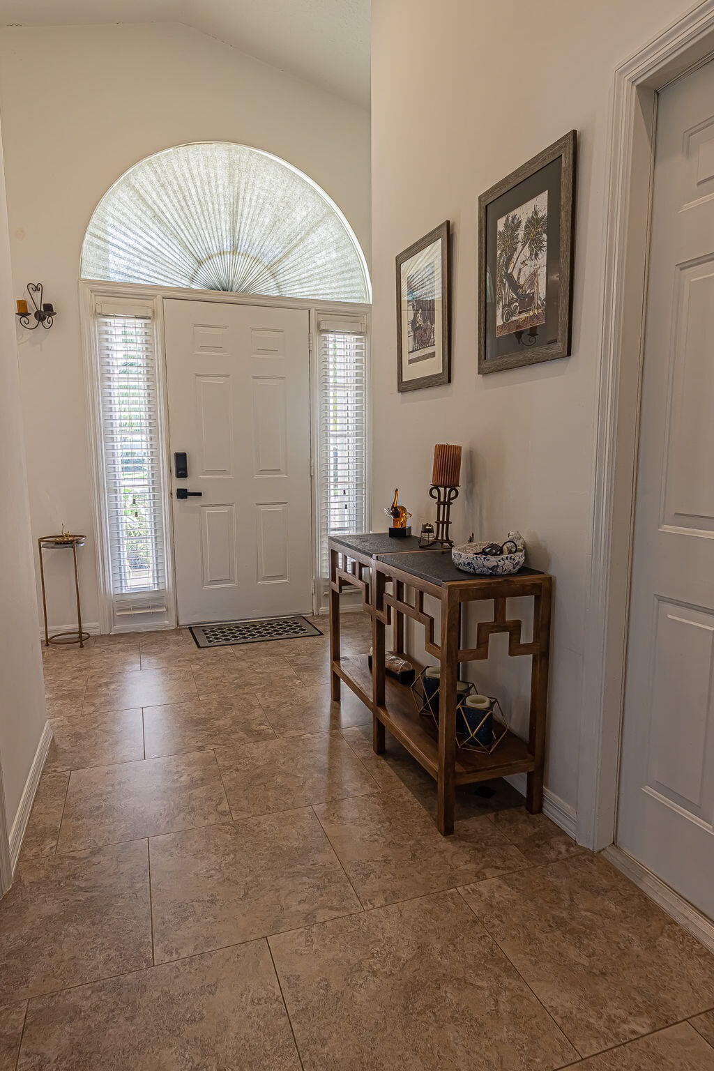 442 SW Fairway Vista