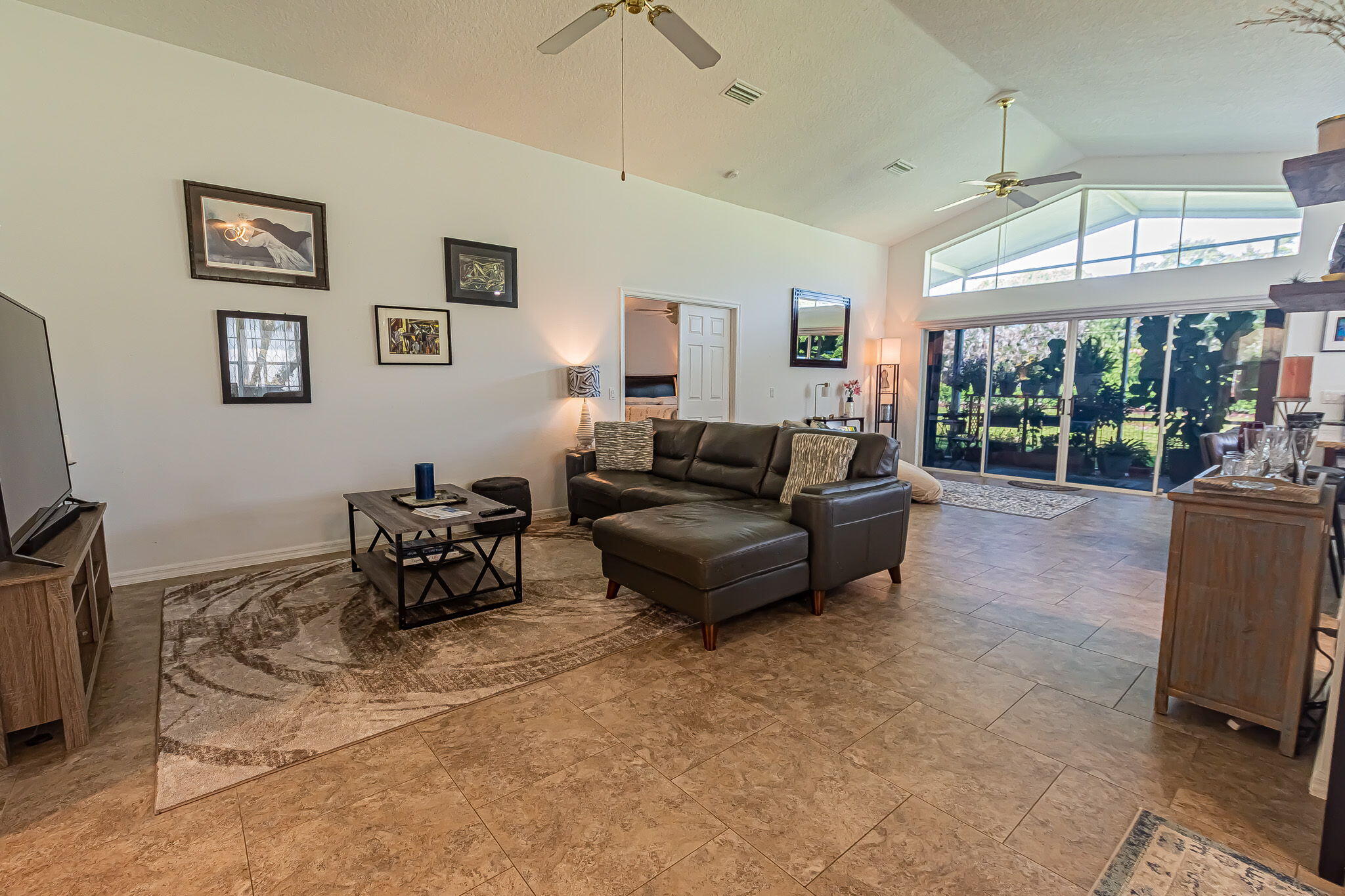 442 SW Fairway Vista