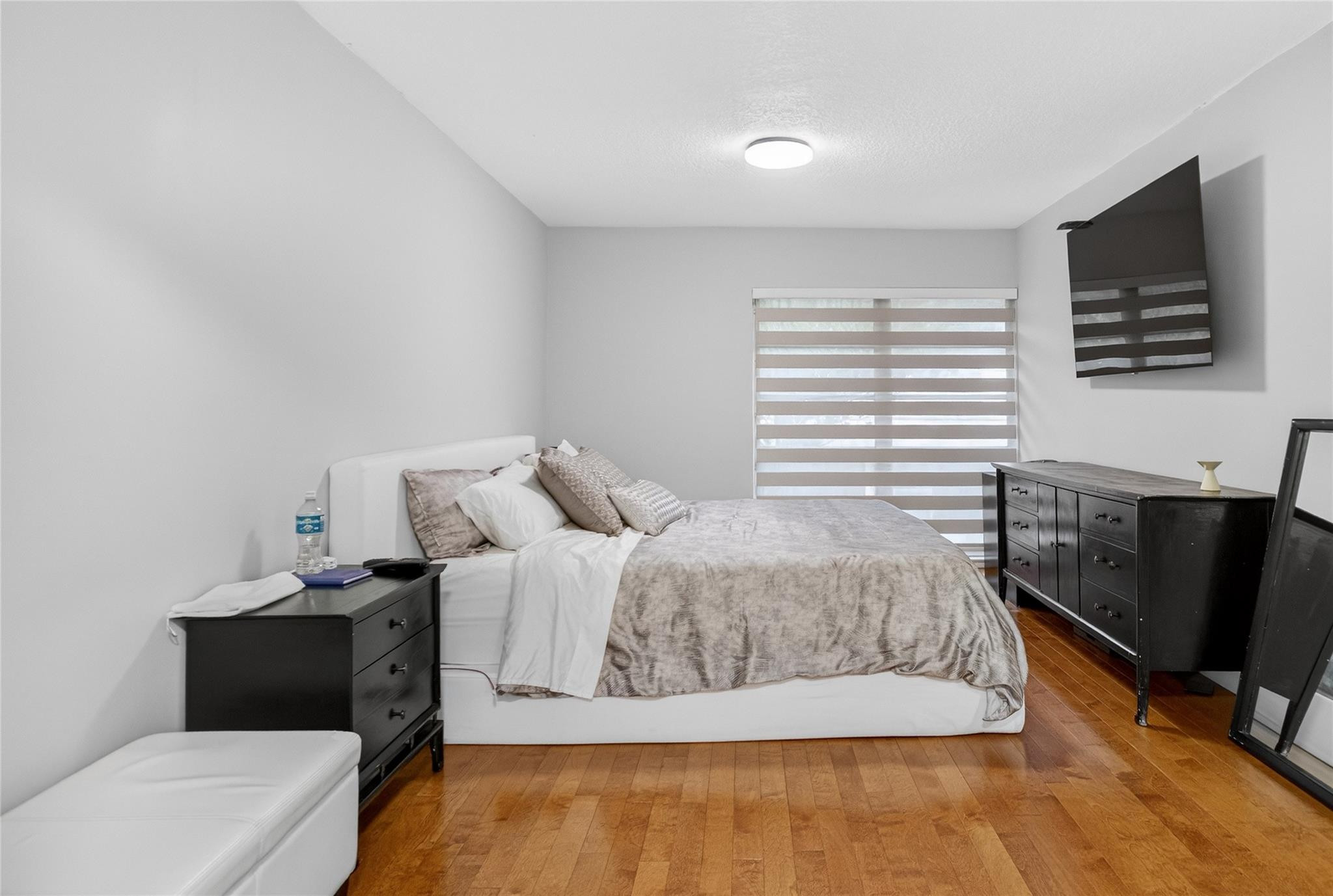 Hollywood Gardens - Residential