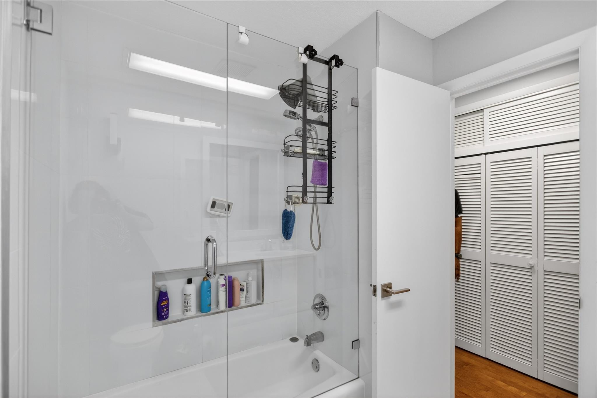 Hollywood Gardens - Residential