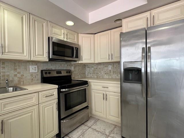 2609 N 40th Ave A-5