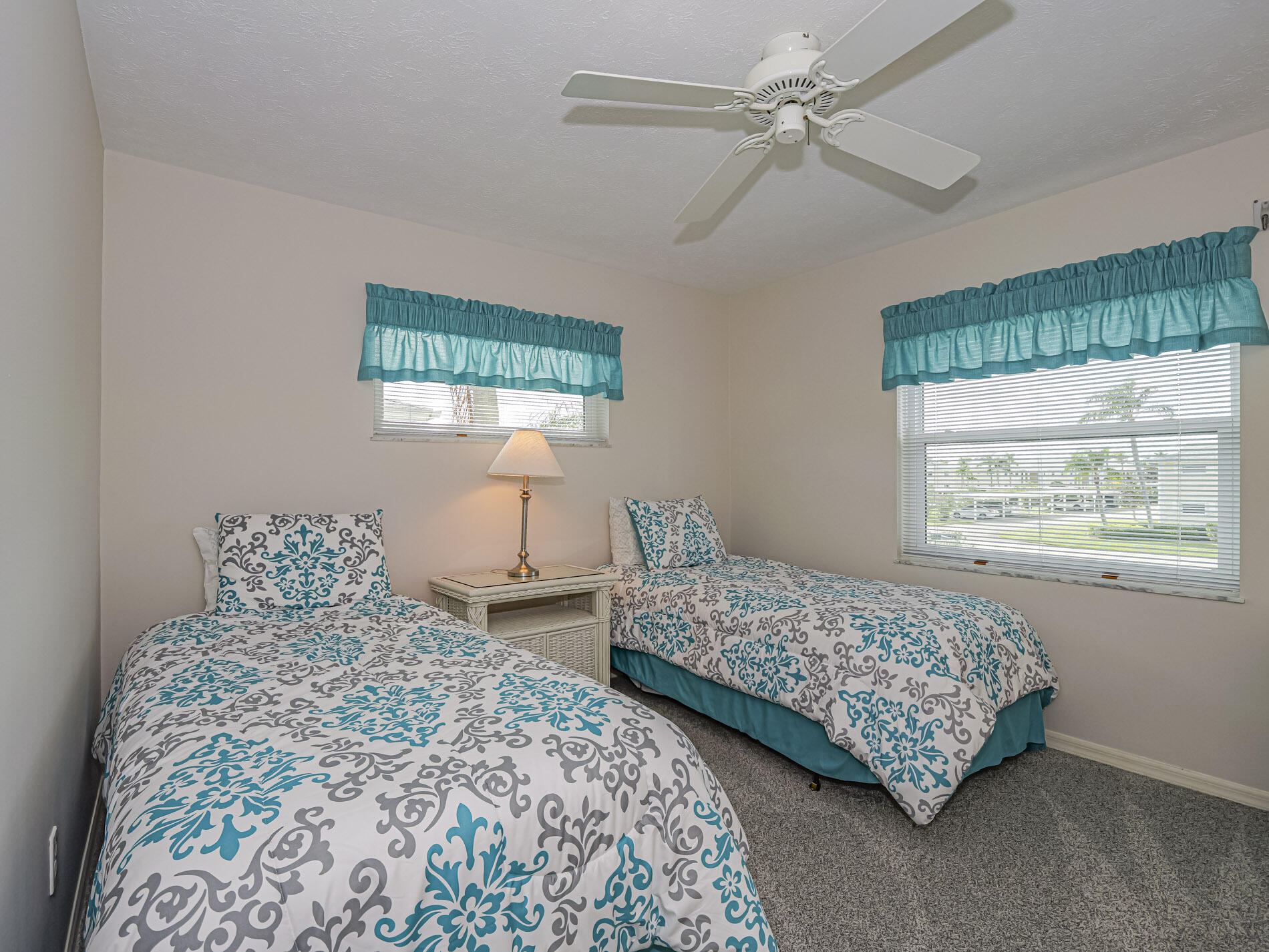 GROVE ISLE EAST CONDOMINIUM - Residential