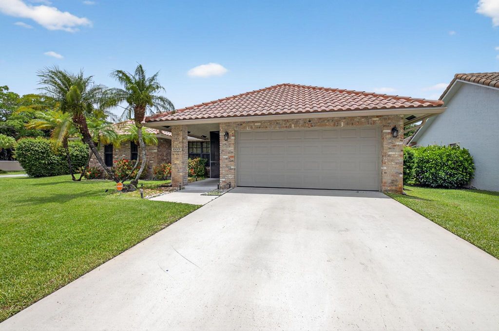 Photo of 10081 Canoe Brook Circle, Boca Raton, FL 33498 (MLS # R11104684)
