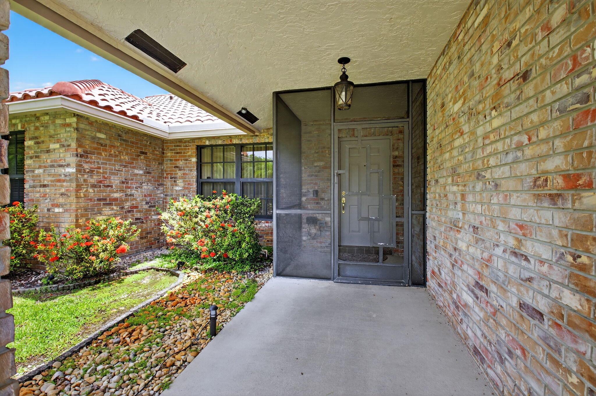 10081 Canoe Brook Circle