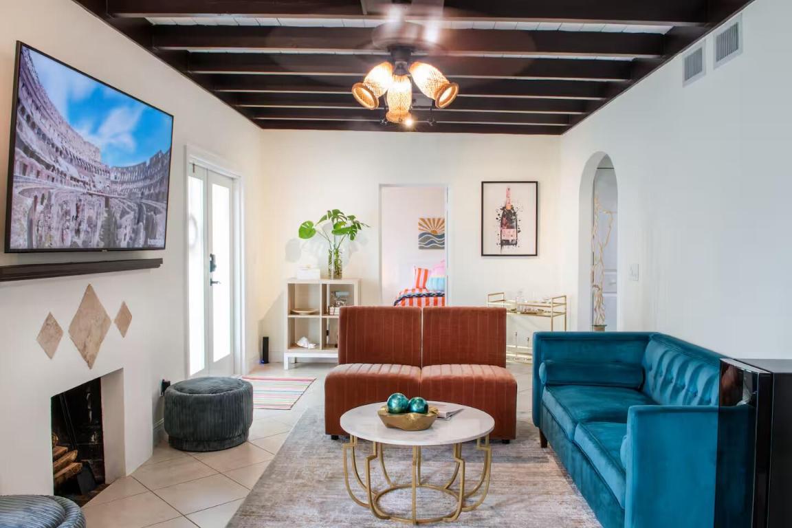 GREYNOLDS HIGHLANDS UNIT 1 - Residential Lease