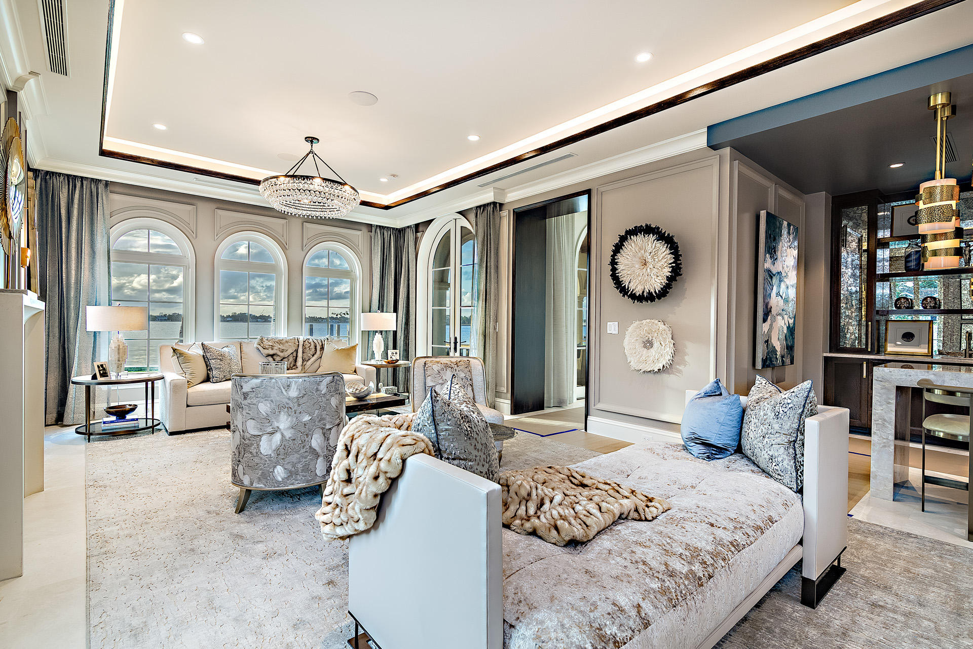 VIA VIZCAYA - Residential