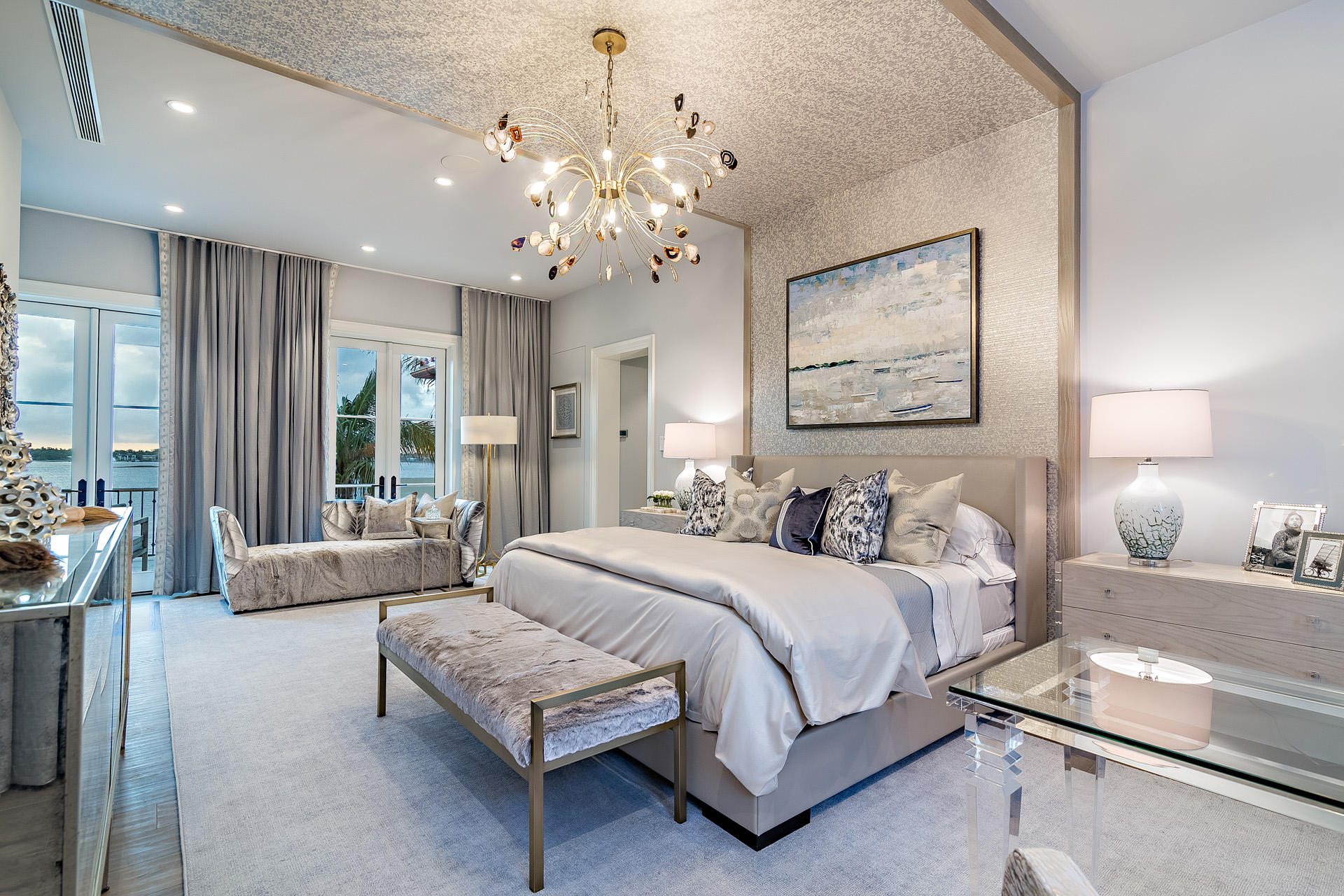 VIA VIZCAYA - Residential