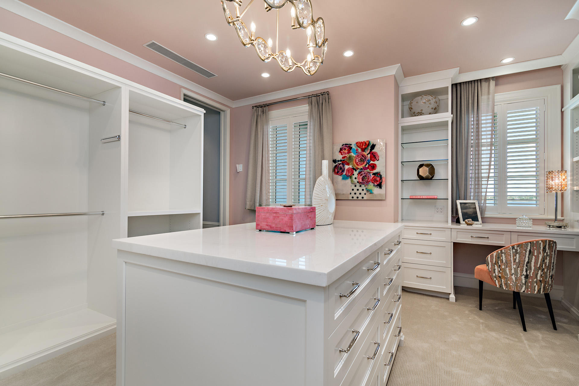 VIA VIZCAYA - Residential