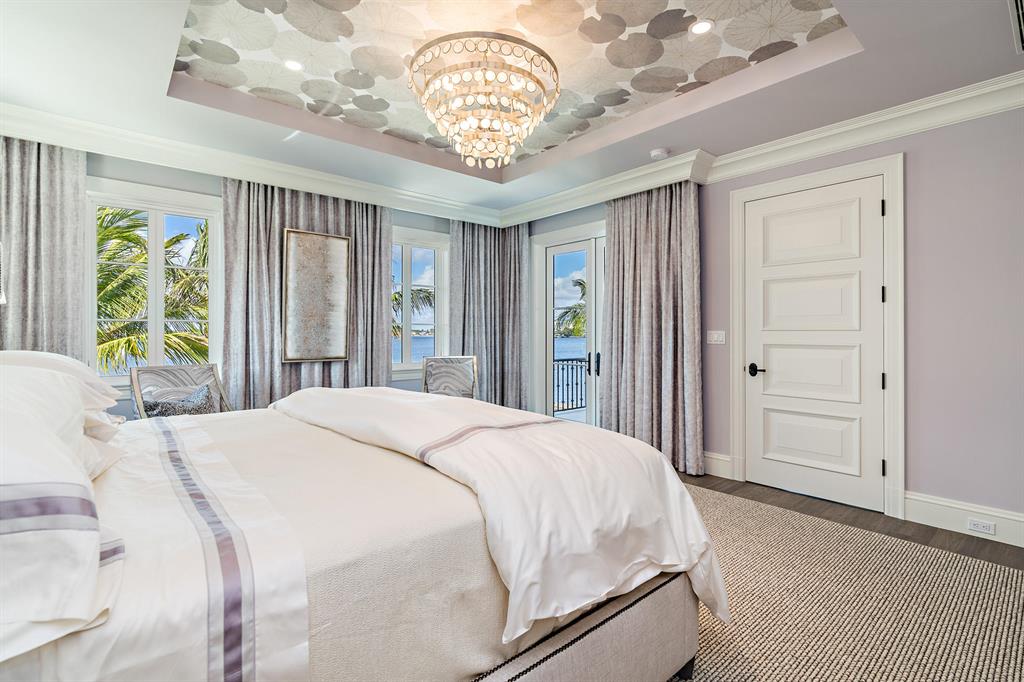 VIA VIZCAYA - Residential