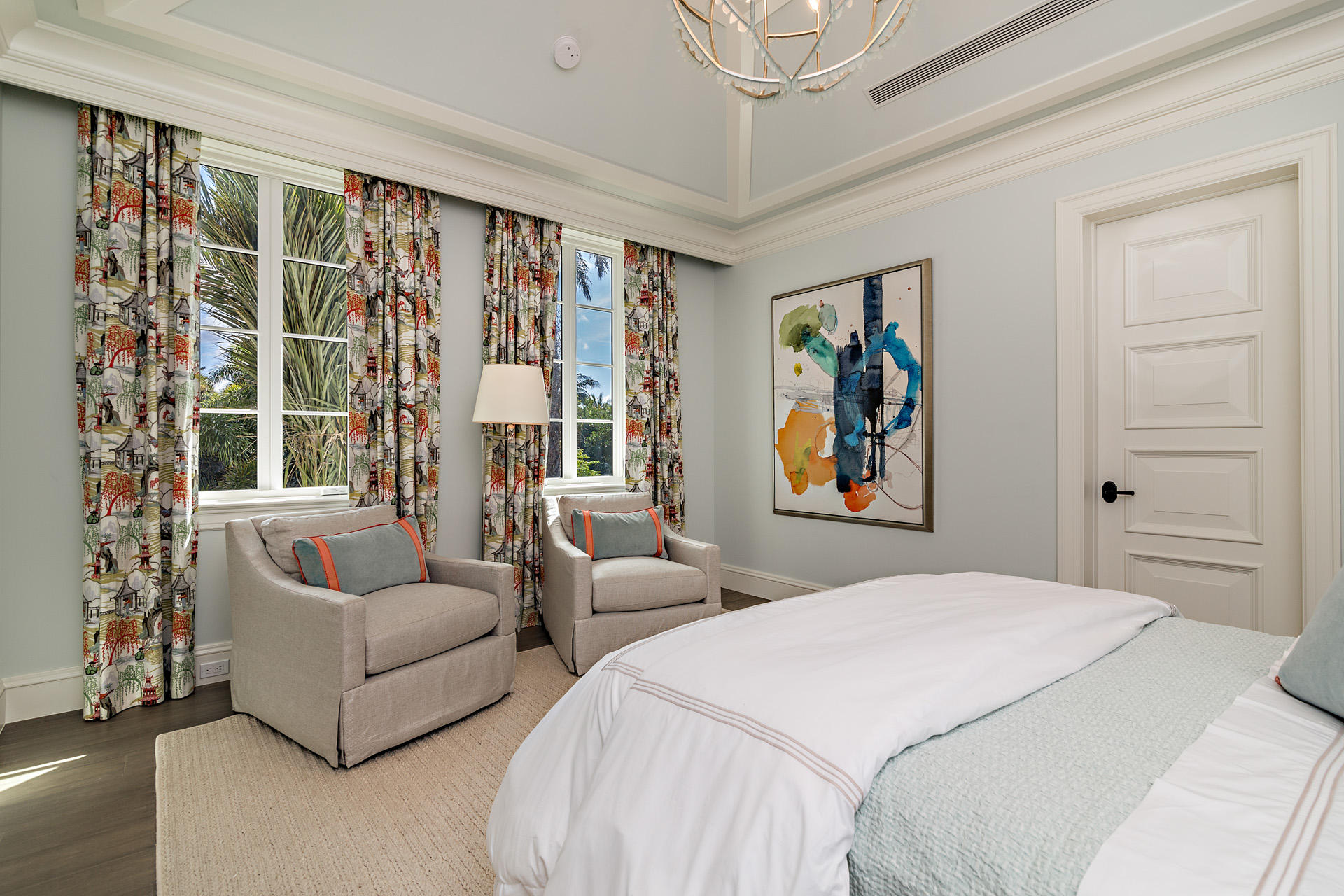 VIA VIZCAYA - Residential