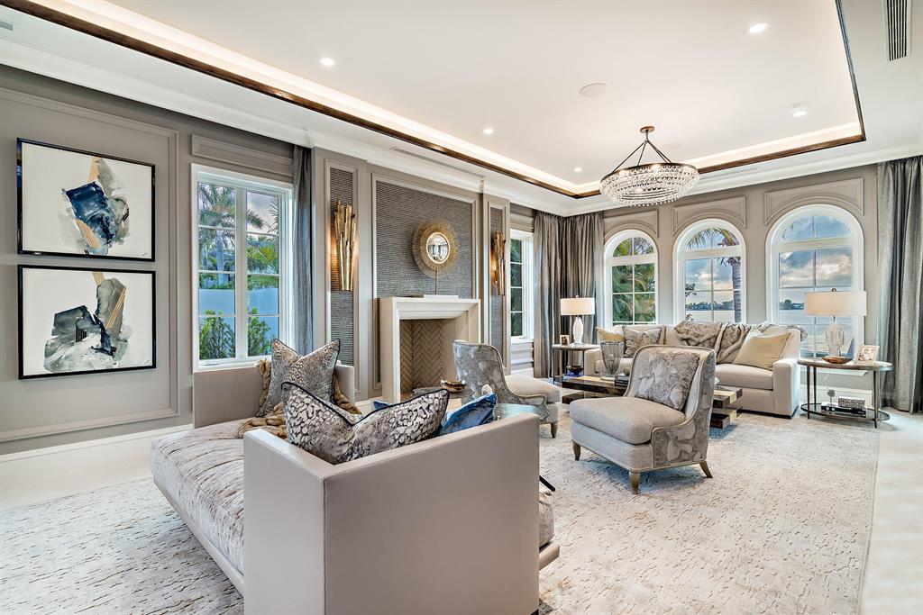 VIA VIZCAYA - Residential