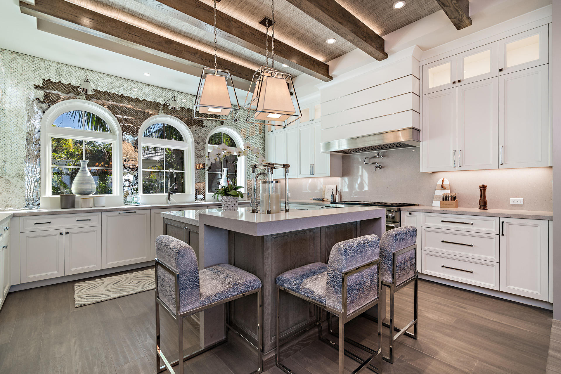 VIA VIZCAYA - Residential