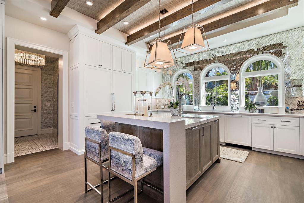 VIA VIZCAYA - Residential