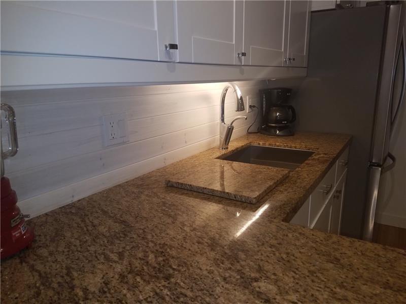 RIVER HOUSE TERRACE - Residential Lease