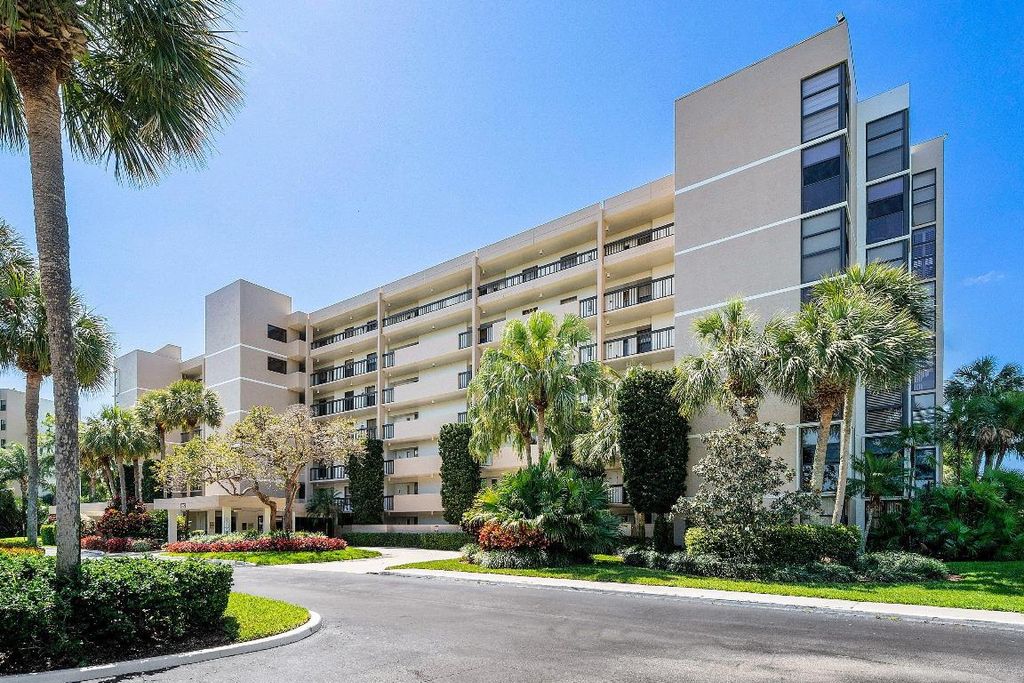 Photo of 6662 Boca Del Mar Drive #715, Boca Raton, FL 33433 (MLS # R11153709)